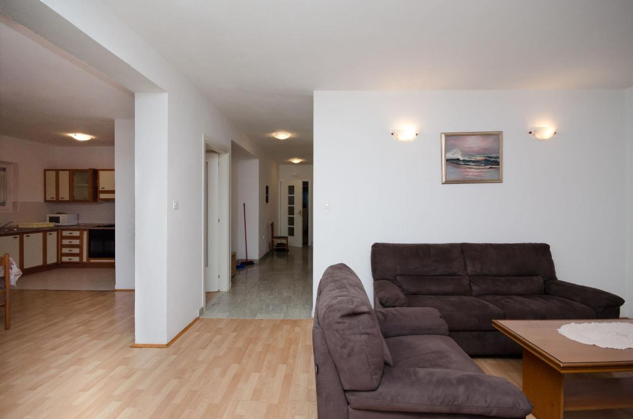 Apartments Ruza-Rajska Beach لوبار المظهر الخارجي الصورة