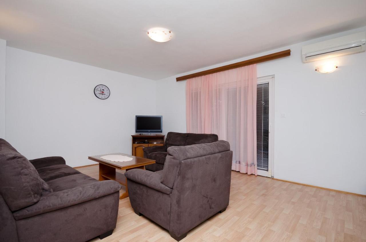 Apartments Ruza-Rajska Beach لوبار المظهر الخارجي الصورة
